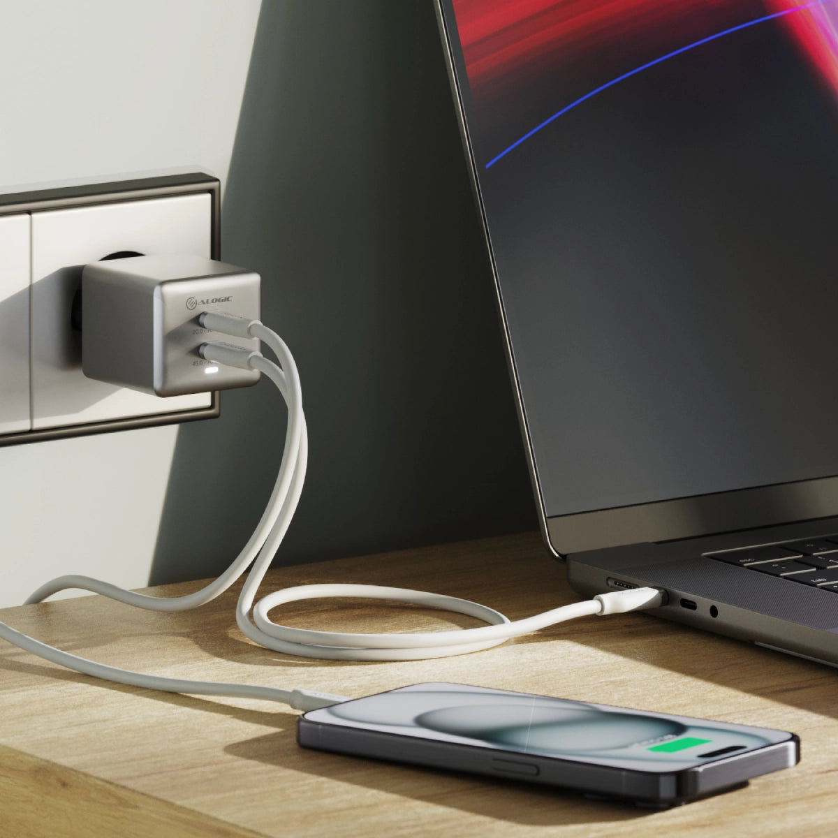 Dual USB-C Rapid Power 70W Cube GaN Charger