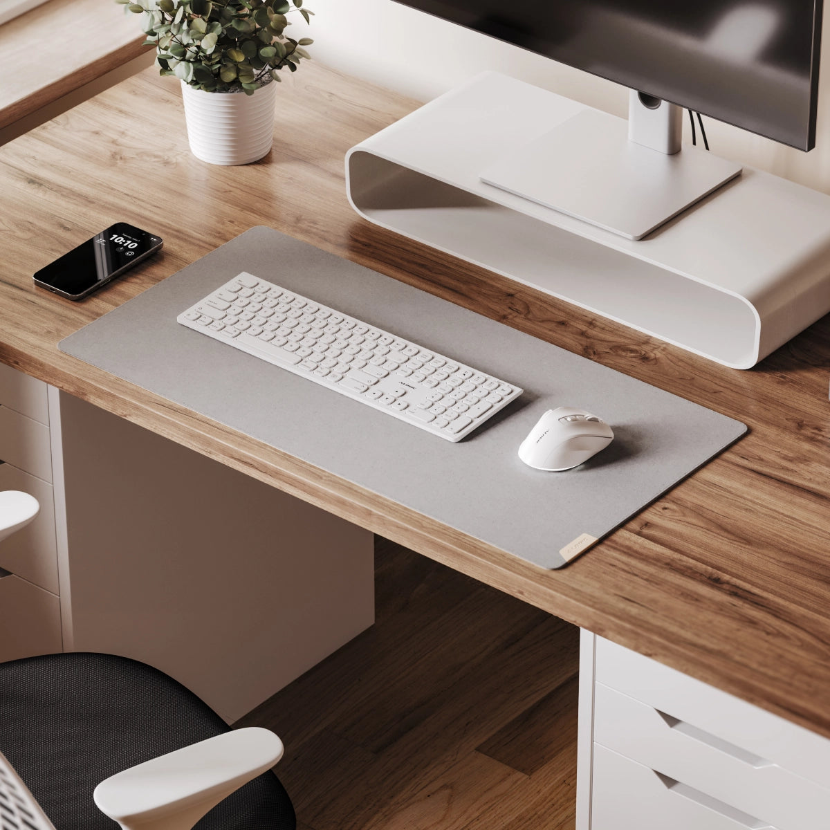 Duo Reversible Desk Mat with Premium Felt and Vegan Leather