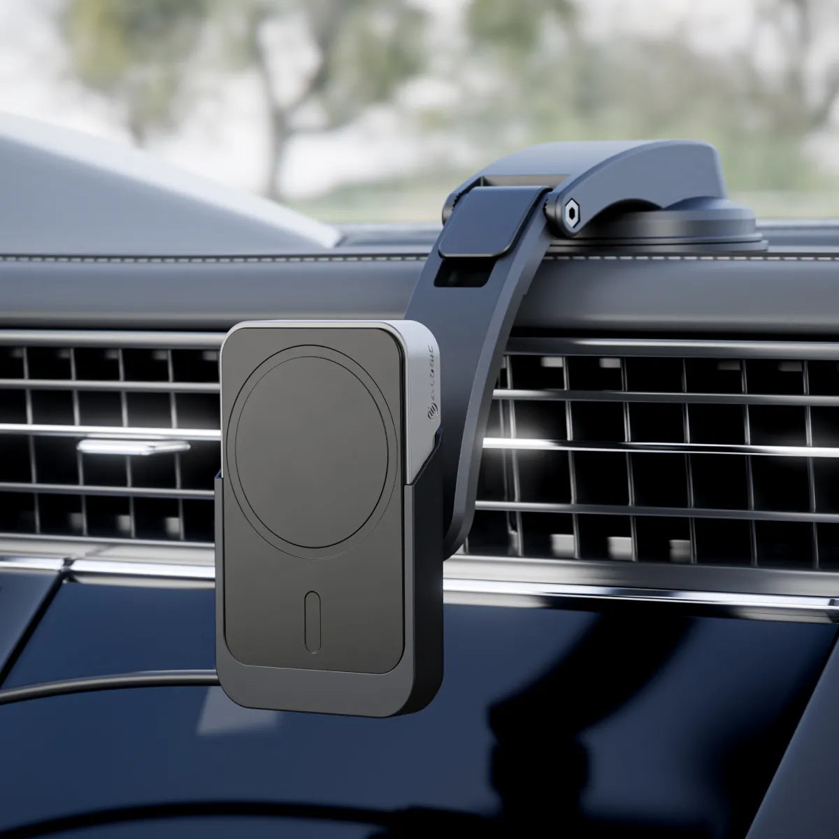 matrix-universal-magnetic-car-charger-with-air-vent-dash-mount_6